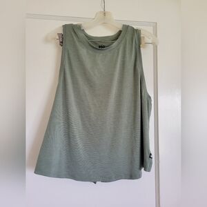 REI Women's Light Sage Green Active Wear Outdoor ASRV Muscle Tank Top Size XL
